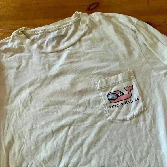 Vineyard vines long sleeve - Picture 4 of 4